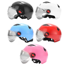 Load image into Gallery viewer, RIDEREADY Motorcycle Helmet with Customizable Design (7675538473121)
