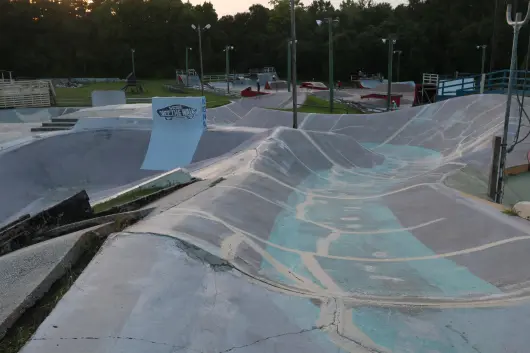 Skateboarder’s Paradise: Exploring the 10 Biggest Skateparks in the USA